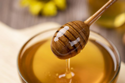 รวมประโยชน์ของ น้ำผึ้ง ของดีจากธรรมชาติ ช่วยบรรเทาได้หลากหลายโรค