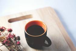 กาแฟ ดำ ใส่ มะนาว มีประโยชน์อย่างไรและช่วยลดน้ำหนักได้จริงหรือไม่?