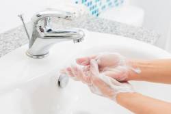 รวม สบู่ล้างมือ ฆ่าเชื้อแบคทีเรีย สะอาด ไรกังวล