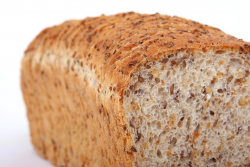 4 คุณประโยชน์ของ “ขนมปัง โฮลวีท” พร้อมข้อควรระวังในการรับประทาน